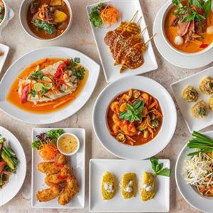 Indulge in the exotic flavors of The Curve Thai Restaurant 