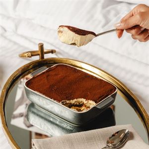 Dial-A-Tiramisu: The ULTIMATE Staycation