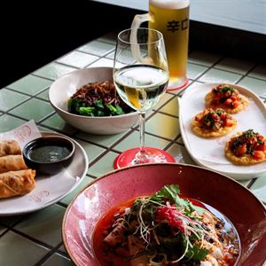Lucky Cat Express Lunch 
