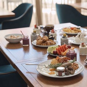 Buffet Breakfast