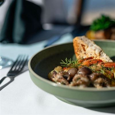 Native Harbourview Restaurant
