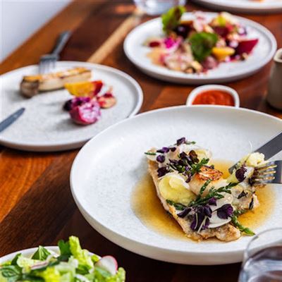 Vale Restaurant & Bar