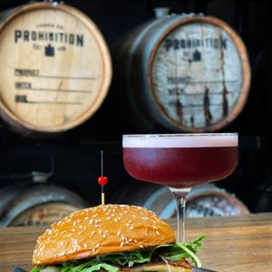 Burger & Cocktail Combo