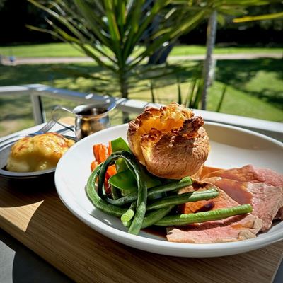 Gusto on the Green