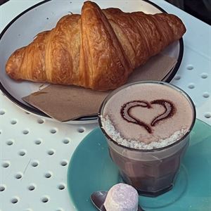 Collaroy’s Best Hot chocolate