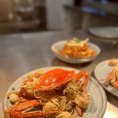 Appleby's Mediterraneo Bar & Grill
