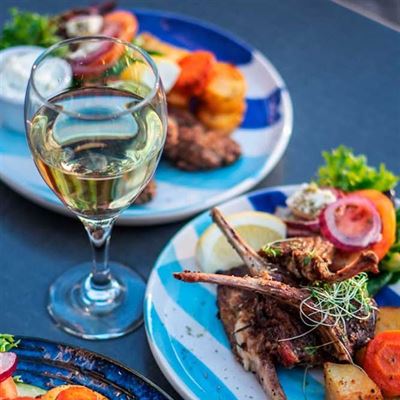 Mezethes Greek Taverna