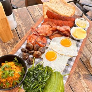 Ultimate Brunch Experience