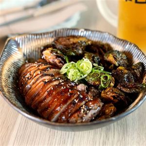 Meet The Donburi That’s Dressed To Impress.?