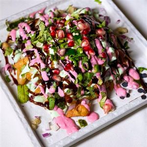 Indulge In A Burst of Flavours With Our Vibrant Papdi Chaat