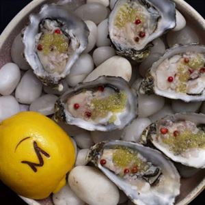 OUR FAMOUS AFTERNOON SPRITZER SESSIONS AND OYSTER HAPPY HOURS!
