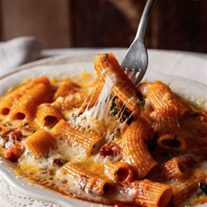 Golden, Gooey, Irresistible: Cucinetta’s Signature Baked Pasta