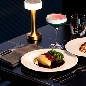 Illuminate Dining Offer: Soirée Électrique