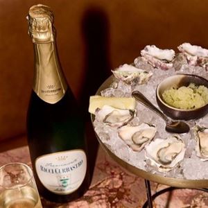 $2 Oysters