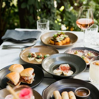 Honeysuckle Restaurant