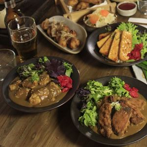 Your Ultimate Winter Warm-Up: Curry & Skewers