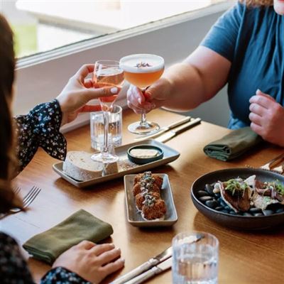Alium Dining