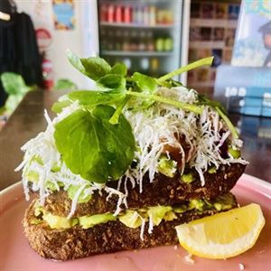 Breakfast at Mano Deli