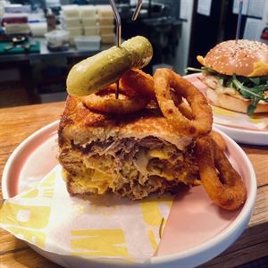 All Day Eats at Mano Deli