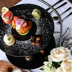 FLAXTON FAMOUS HIGH TEA WITH A TWIST