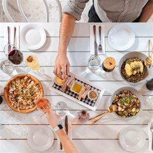 Bottomless Brunch at Posh Plonk