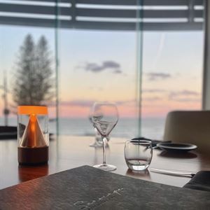 Set Menu & Seafood Tasting