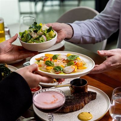 Vale Restaurant & Bar