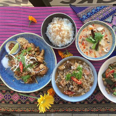Sumalee Thai Springwood