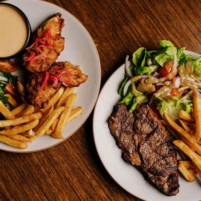 Bennys Bar & Cafe