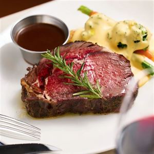 Sunday Roast at Tempo Kitchen & Bar
