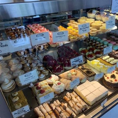 Frank's Cakes Italian Pasticceria