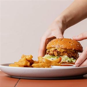  Try our famous: Mr Frankie Crispy Chicken Burger