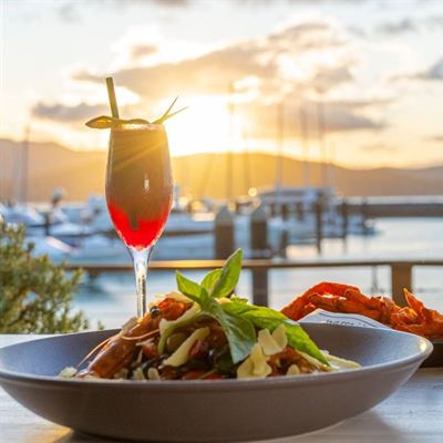 The Garden Bar Bistro
