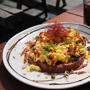 Chilli Scrambled Eggs