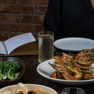Go Banquet-Style at Social: Flavour, Wine & Zero Fuss for Groups