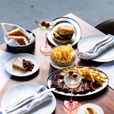 PIER Dining