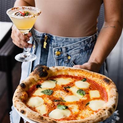 Ozmosis Café Trattoria Bar