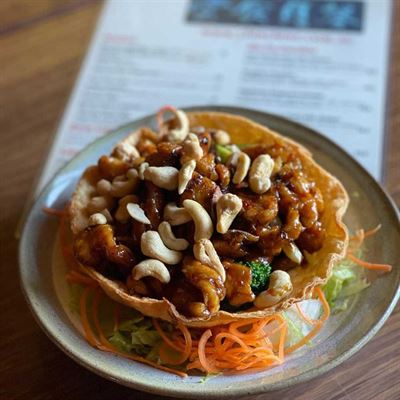 Chin Chin's At Koto Moon