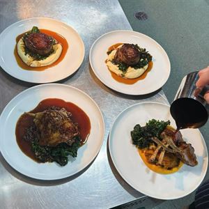 Five Courses, Five Wines