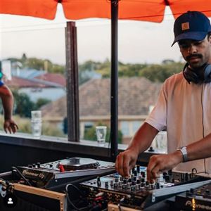Belmont Saturdays with Live Beats
