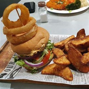 Bistro Dining Every Day