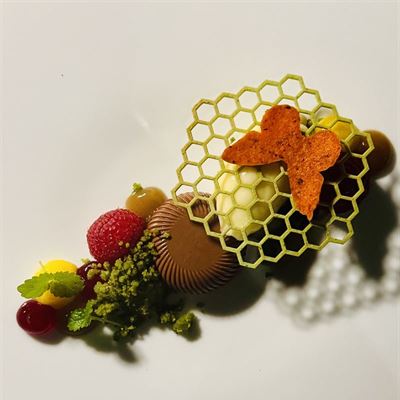 Le Salle Dining by Bar Chaplin