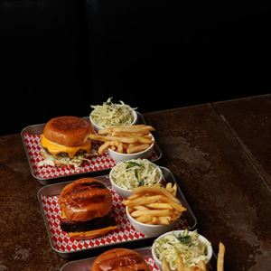 Express Lunch - on your table in 15m or its FREE!