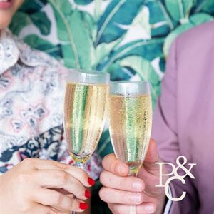 Come dressed in your most colourful Spring outfits, 