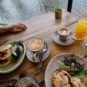 Breakfast Brunch Lunch