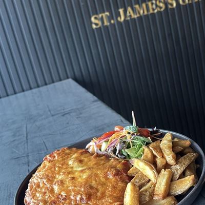 Connollys Public House