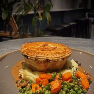 WEDNESDAY PIE NIGHT