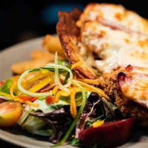 Parmi Perfection At The Bridge