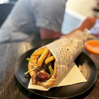 Thelo Gyros and Bar