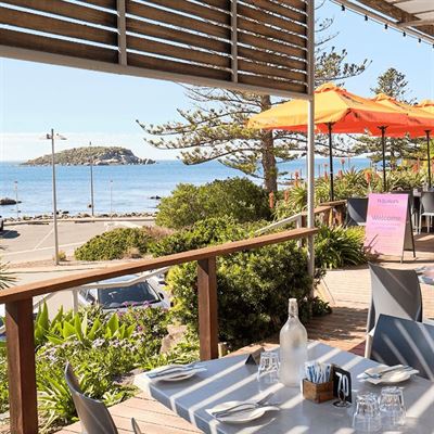 Whalers Seaside Dining